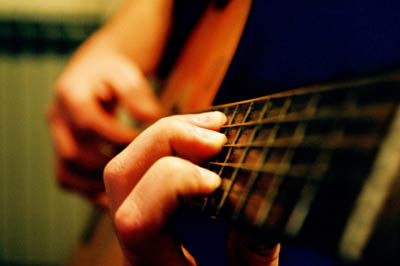 Learn How To Play The Guitar - eBook